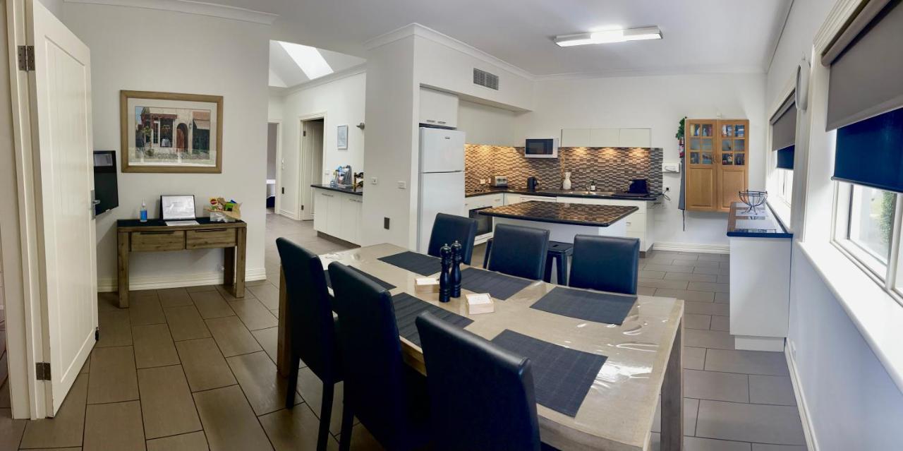 Austral Place 88 Via Merri River Warrnambool Exterior photo